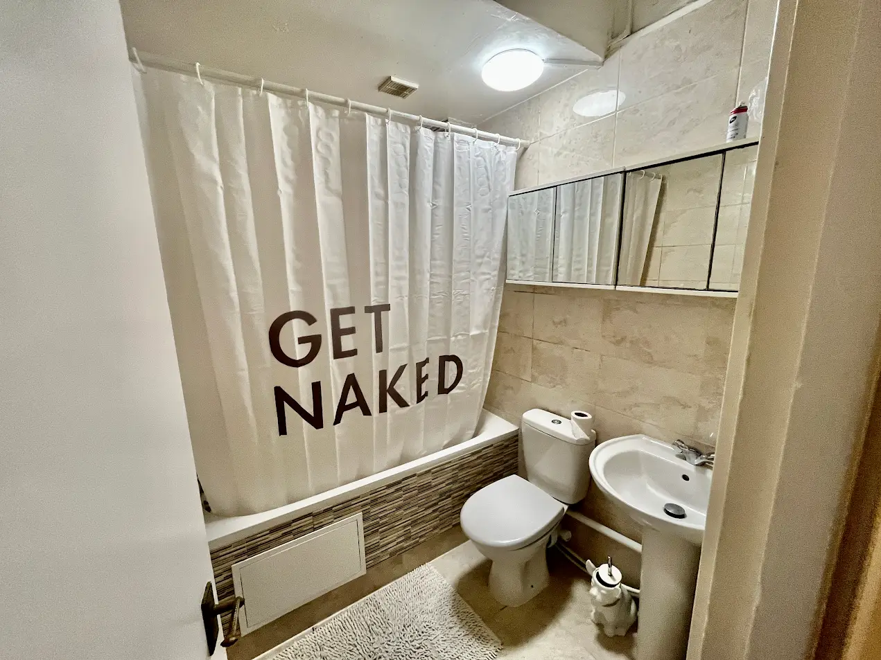 Double room in Vigilant Close 